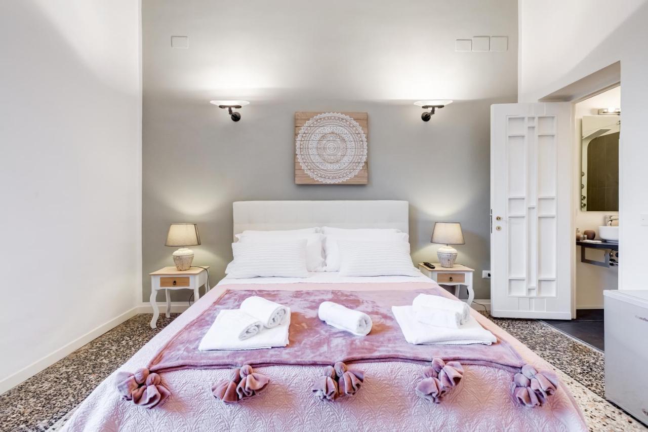 Hotel Monti Luxury Roma Exterior foto