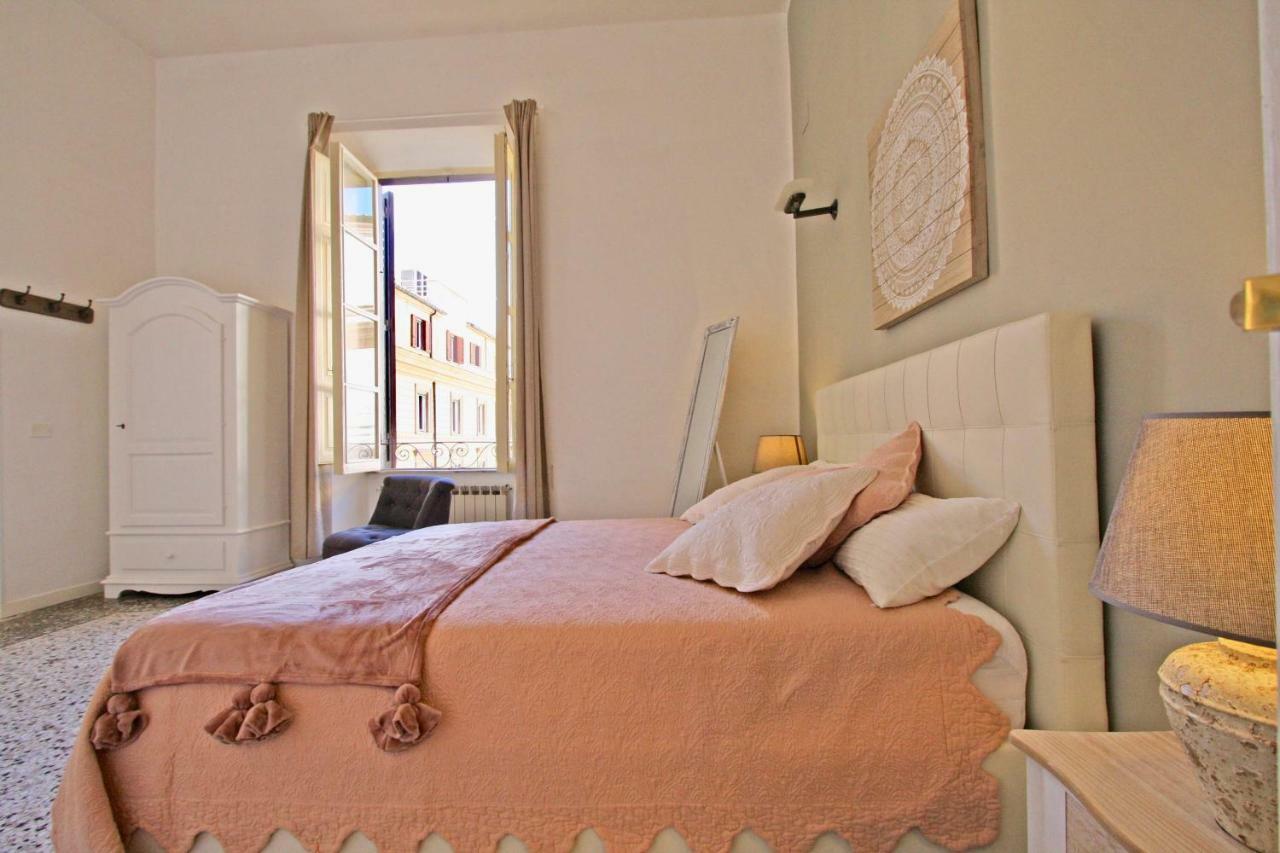 Hotel Monti Luxury Roma Exterior foto