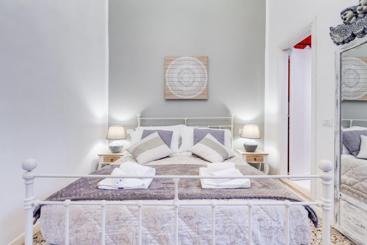 Hotel Monti Luxury Roma Exterior foto