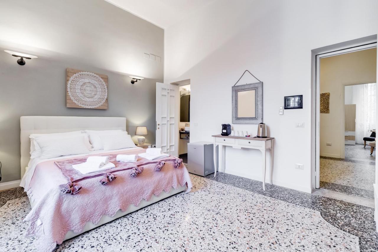 Hotel Monti Luxury Roma Exterior foto