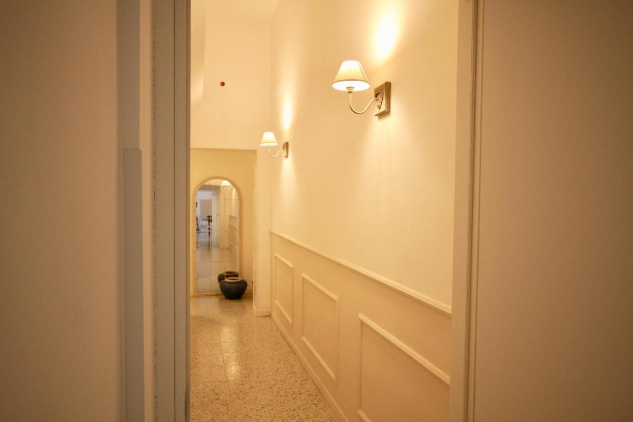 Hotel Monti Luxury Roma Exterior foto